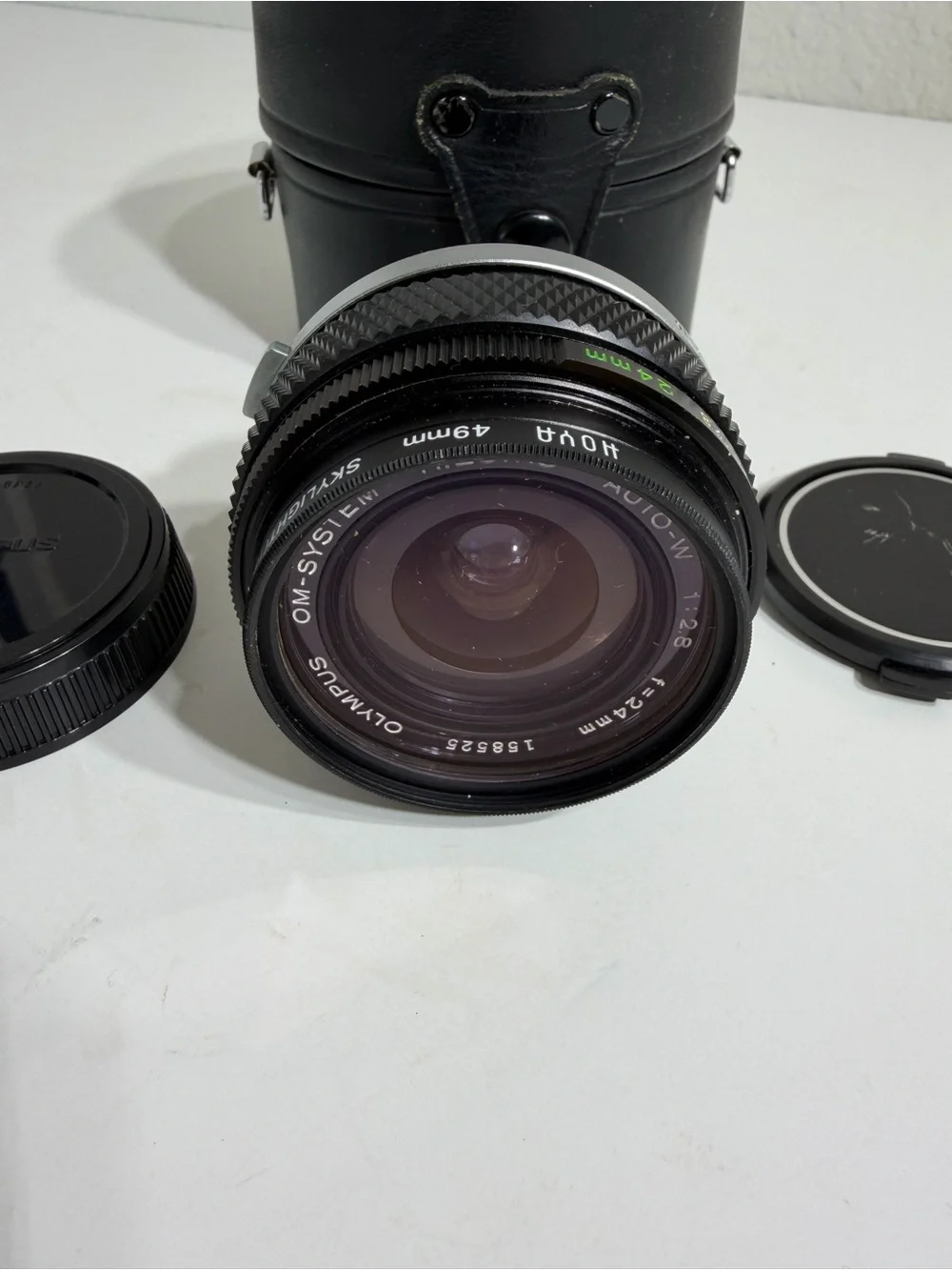 Olympus 24mm F2.8 Lens with Case